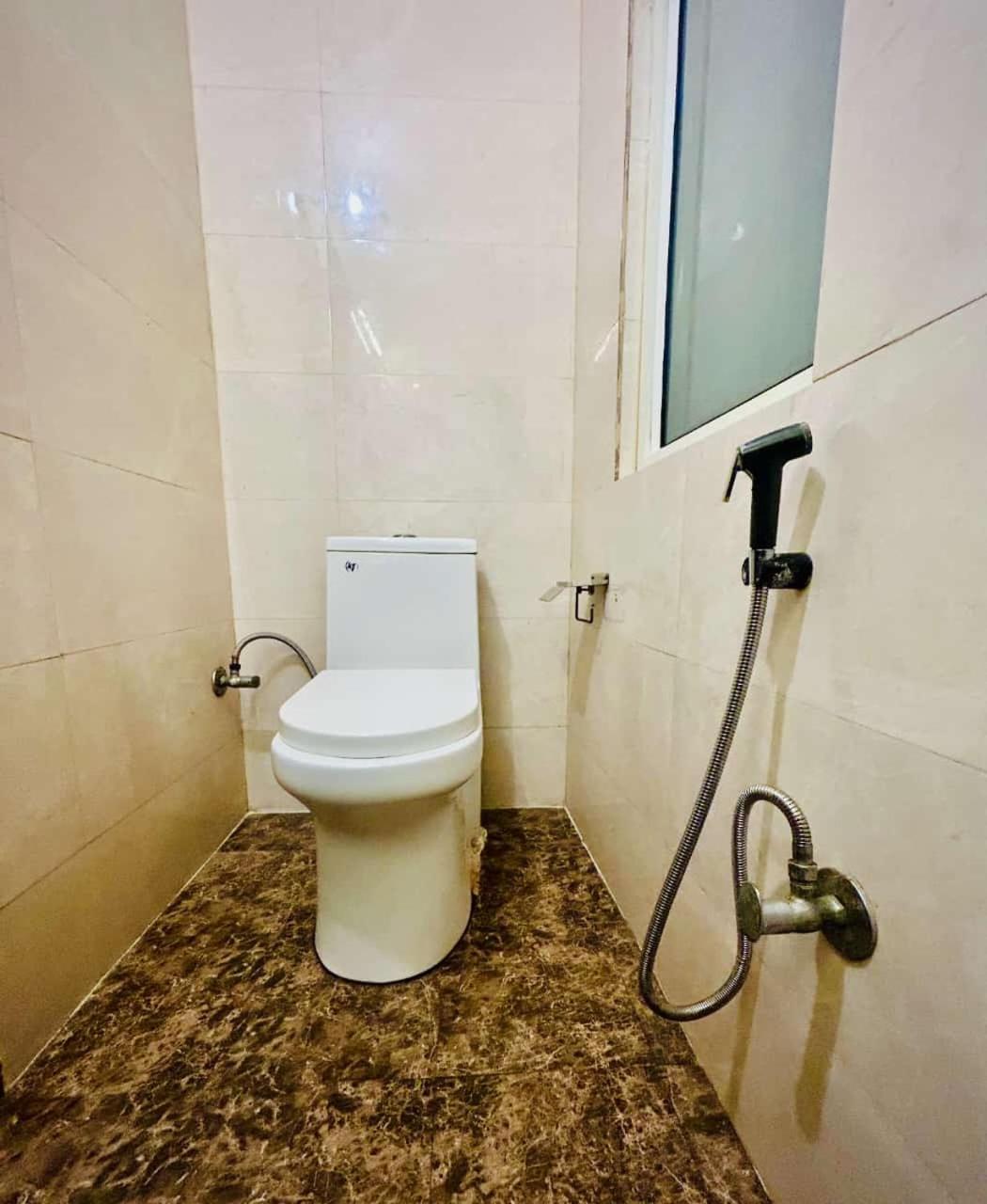 Hotel Airport City Nuova Delhi Esterno foto