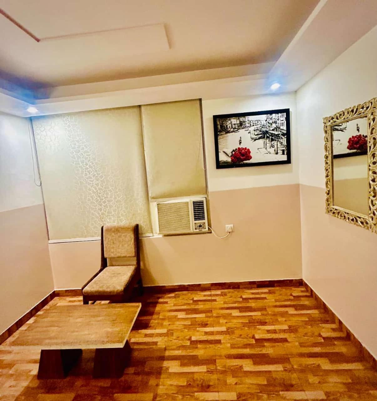 Hotel Airport City Nuova Delhi Esterno foto