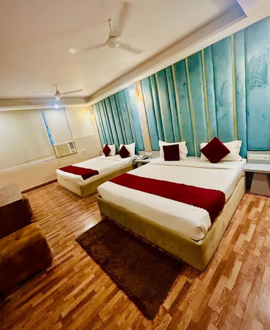 Hotel Airport City Nuova Delhi Esterno foto