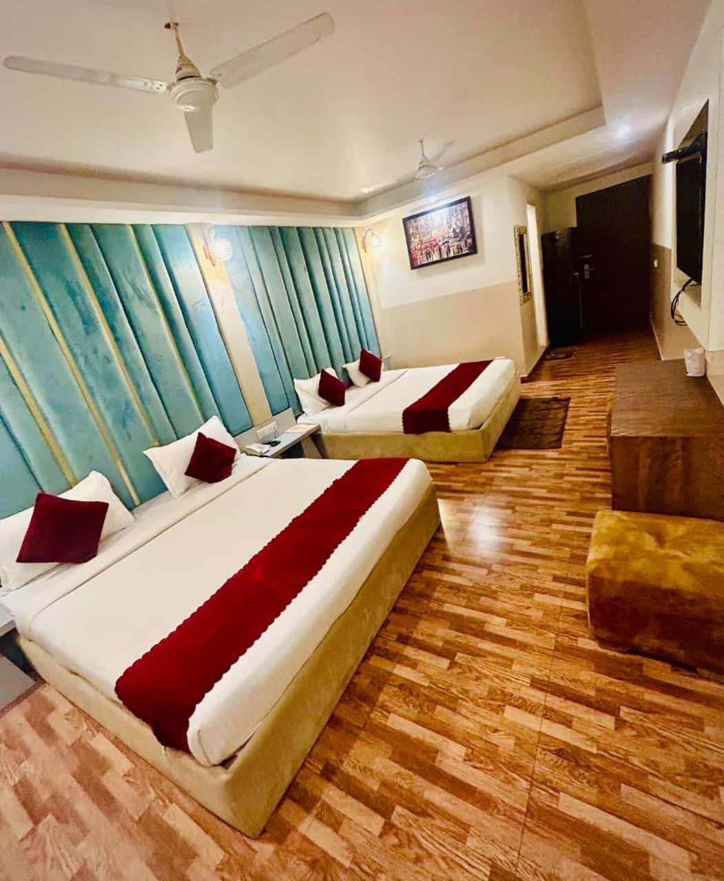 Hotel Airport City Nuova Delhi Esterno foto
